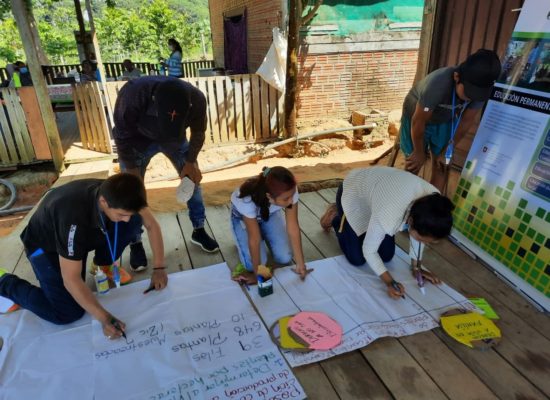 Encuentro movimiento juvenil con adolescentes de Porvenir.