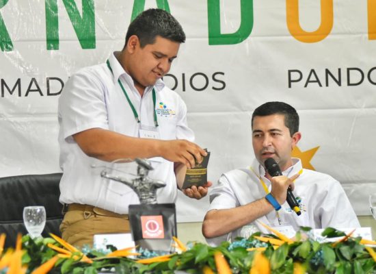 #FautapoAmazonía. SE DESARROLLÓ EL PRIMER ENCUENTRO DE GOBERNADORES DON SE PRESENTARON CAFÉ, CHOCOLATE Y OTROS QUE SE PRODUCEN EN PANDO